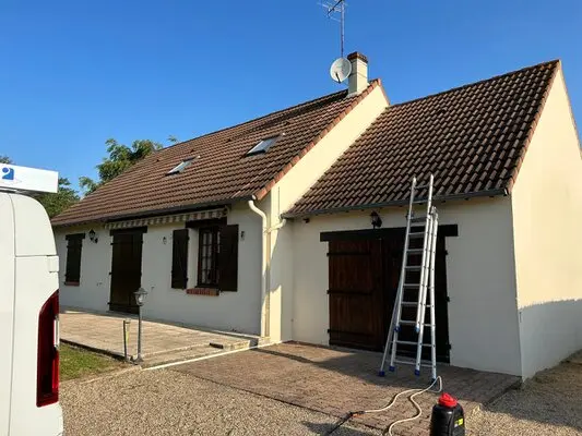 Artisan RD Service : Travaux Nettoyage Toiture Avant / Apres Romorantin Loir-et-Cher
